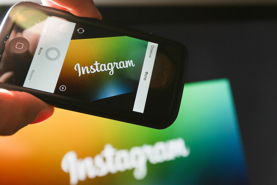 Instagram зарабатывает в России больше Facebook ⃰